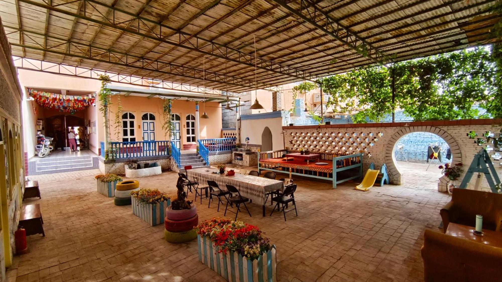 New Dap Hostel Turpan Esterno foto
